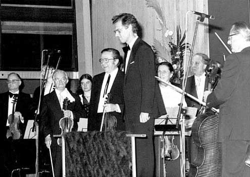 Das mit Spannung erwartete Konzert unter neuer Leitung von Manfred Nonnenmann am 21. November 1981 wurde ein voller Erfolg.